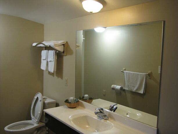 Imagen de la habitación del Hotel Northland Motel, Greater Sudbury. Foto 18