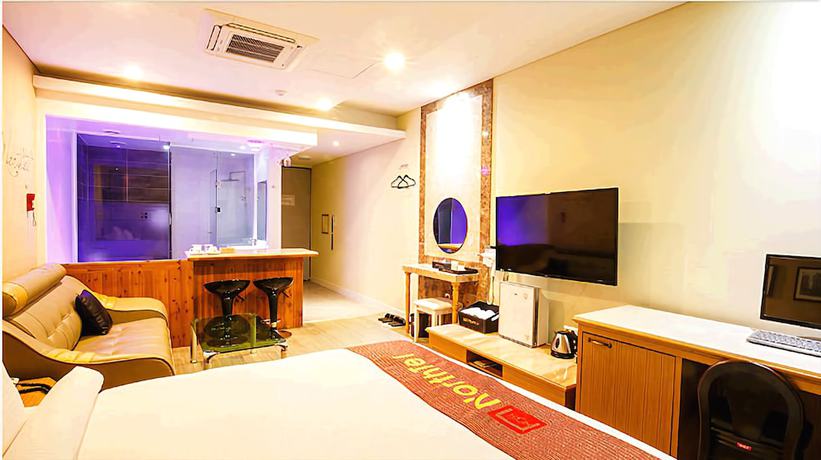 Imagen de la habitación del Hotel Northtel. Foto 3