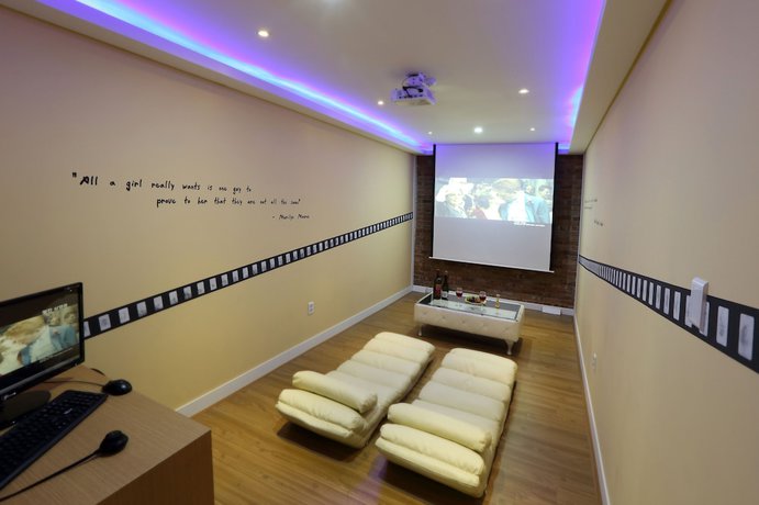 Imagen de los interiores del Hotel Northtel. Foto 19