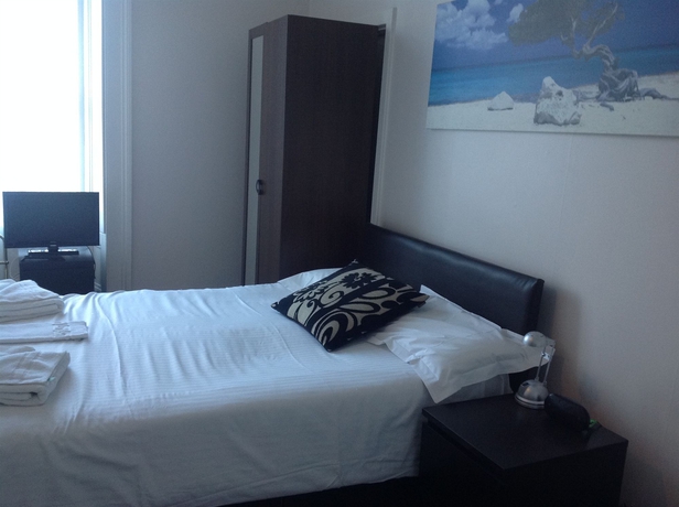 Imagen de la habitación del Hotel Northumberland. Foto 9