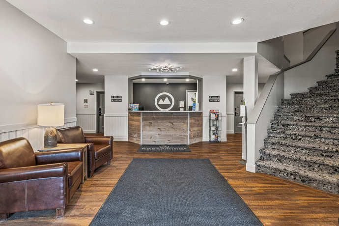 Imagen de los interiores del Hotel Northwinds Canmore. Foto 9