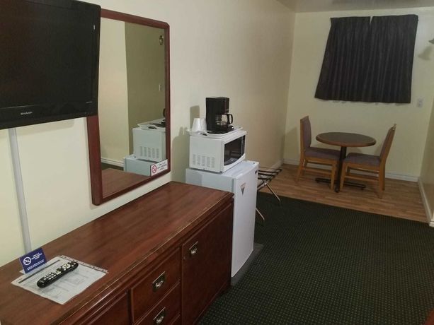 Imagen de la habitación del Hotel Norvic Motel. Foto 7