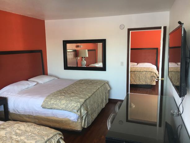 Imagen de la habitación del Hotel Norwalk Inn and Suites. Foto 9