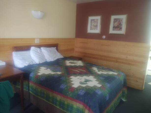 Imagen de la habitación del Hotel Norway Inn. Foto 15