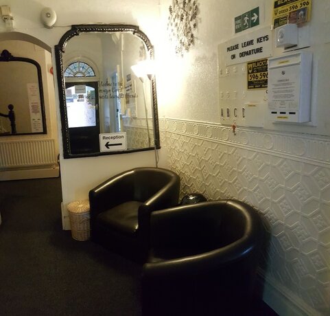 Imagen general del Hotel Norwyn Court. Foto 5