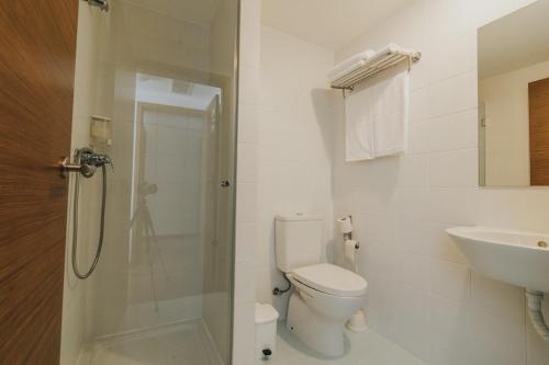 Imagen de la habitación del Hotel Nossa Senhora de Lurdes. Foto 19