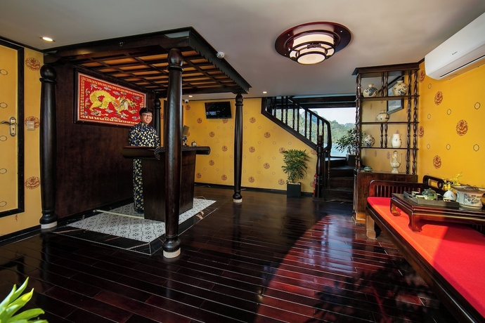 Imagen de los interiores del Hotel Nostalgia Halong Cruise. Foto 12