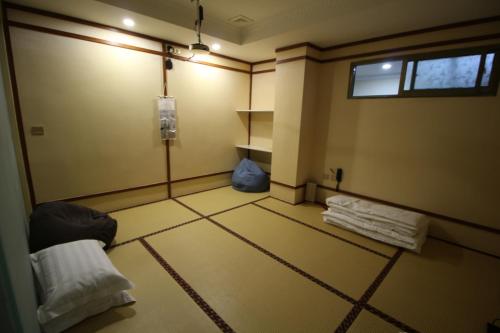 Imagen general del Hotel Nostalgic Coffee Inn Jiayuguan. Foto 3