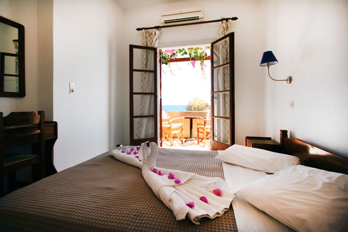 Imagen de la habitación del Hotel Nostos Beach. Foto 7