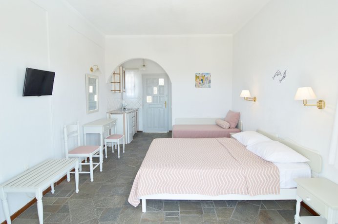 Imagen de la habitación del Hotel Nostos Studio. Foto 4