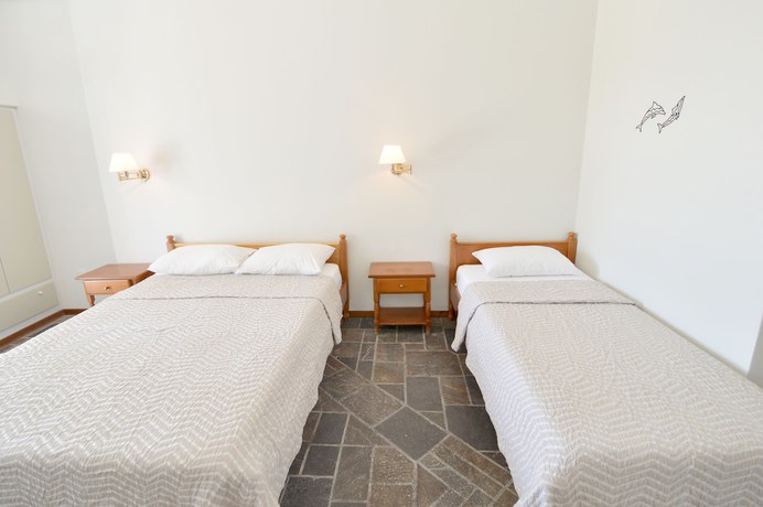 Imagen de la habitación del Hotel Nostos Studio. Foto 6