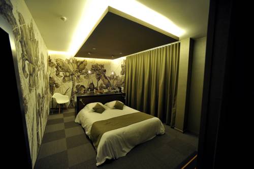 Imagen de la habitación del Hotel Nota Bene, Montceau les Mines. Foto 7