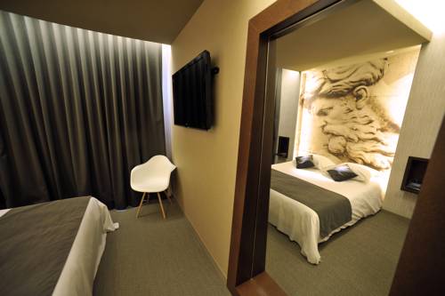 Imagen de la habitación del Hotel Nota Bene, Montceau les Mines. Foto 13