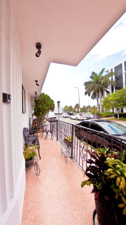 Imagen de los exteriores del Hotel Notebook Miami Beach. Foto 13