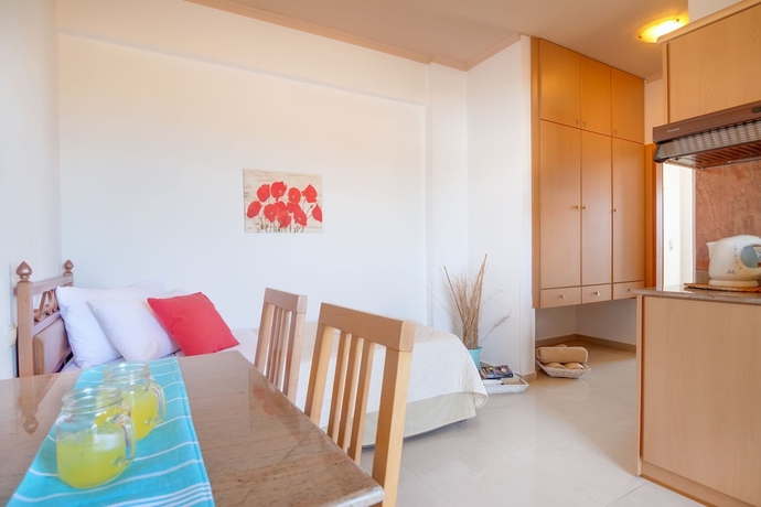 Imagen de la habitación del Hotel Notos Heights and Suites. Foto 12