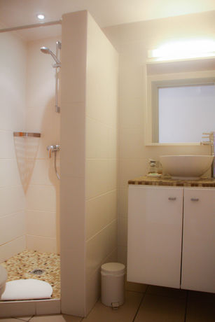 Imagen de la habitación del Hotel Notre Dame, Collobrieres. Foto 4