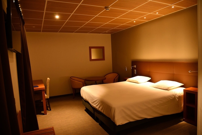 Imagen de la habitación del Hotel Notre Dame de Lumieres. Foto 2