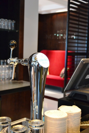 Imagen del bar/restaurante del Hotel Notting Hill, &Aacute;msterdam. Foto 5