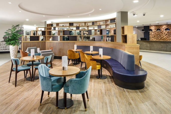 Imagen de los interiores del Hotel Nottingham Belfry & Spa. Foto 13