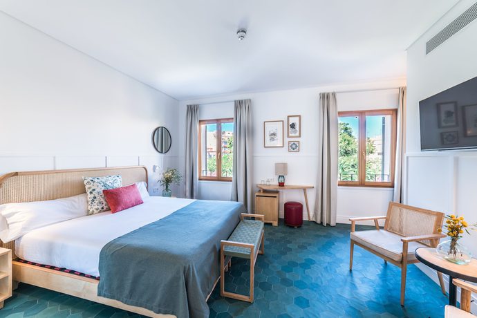 Imagen de la habitación del Hotel Nou Baleares. Foto 11