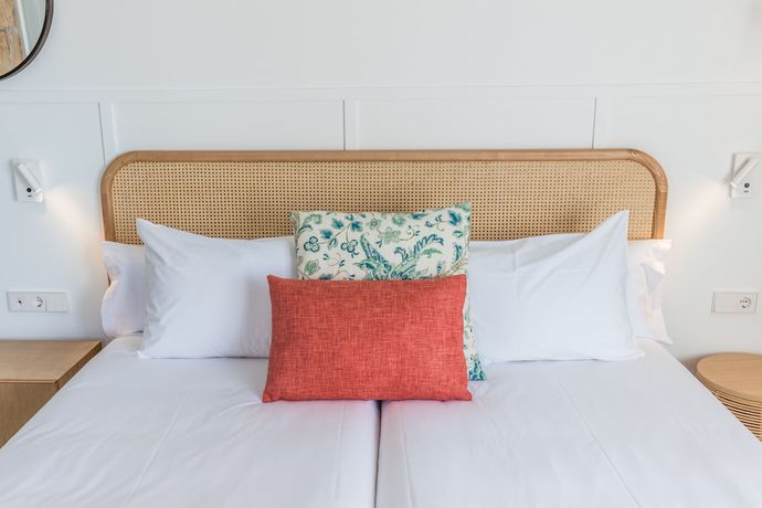 Imagen de la habitación del Hotel Nou Baleares. Foto 18