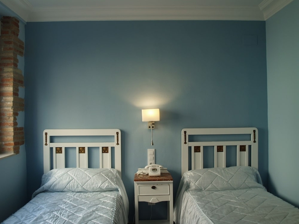 Imagen de la habitación del Hotel Nou Casablanca. Foto 10