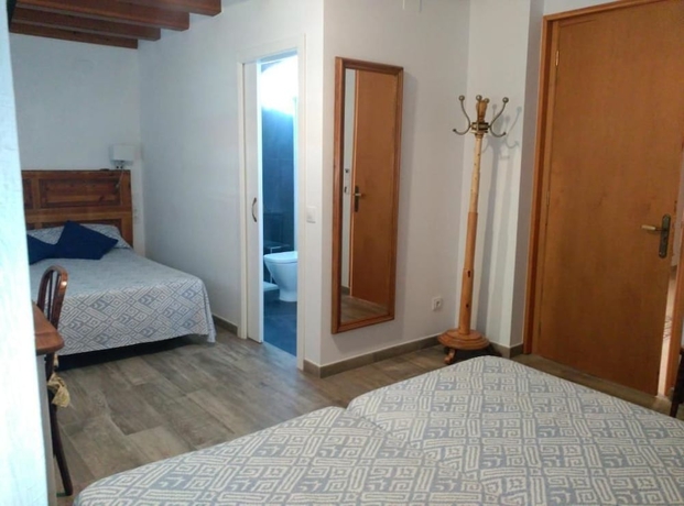 Imagen de la habitación del Hotel Nou Casablanca. Foto 12