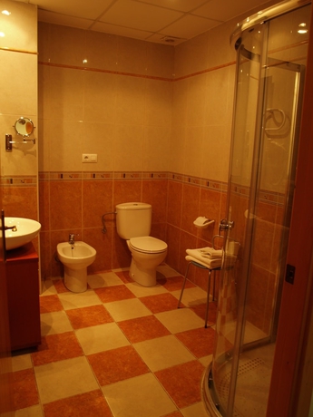 Imagen de la habitación del Hotel Nou Casablanca. Foto 18