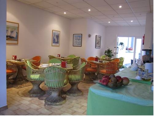 Imagen general del Hotel Nou Estrelles. Foto 3