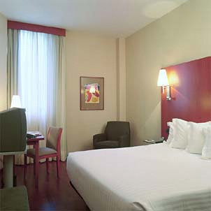 Imagen de la habitación del Hotel Nou Petrer. Foto 2