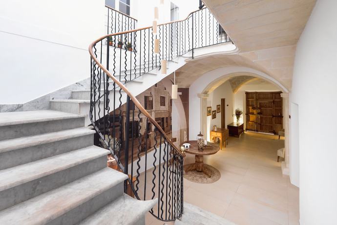 Imagen de los interiores del Hotel Nou Sant Antoni. Foto 7