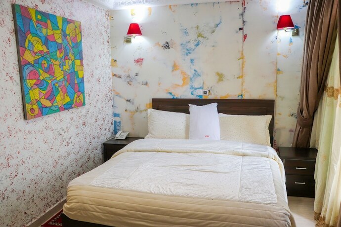 Imagen de la habitación del Hotel Noubou International, Douala. Foto 15