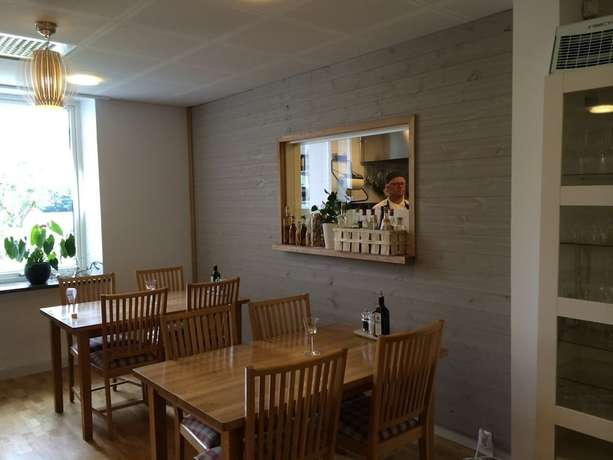 Imagen del bar/restaurante del Hotel N&ouml;tesj&ouml;l. Foto 6