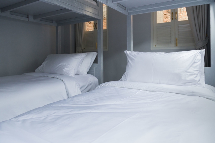 Imagen de la habitación del Hotel Noursabah Bed Bangkok. Foto 4