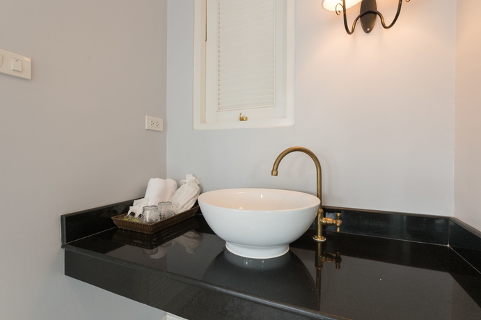 Imagen de la habitación del Hotel Noursabah Bed Bangkok. Foto 17