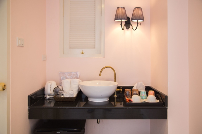 Imagen de la habitación del Hotel Noursabah Bed Bangkok. Foto 18