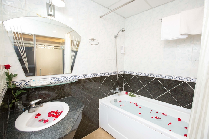 Imagen de la habitación del Hotel Nouveau Happy Inn. Foto 13