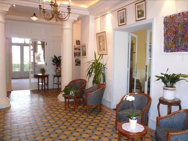 Imagen de los interiores del Hotel Nouvel, Bagnoles de I'orne. Foto 18