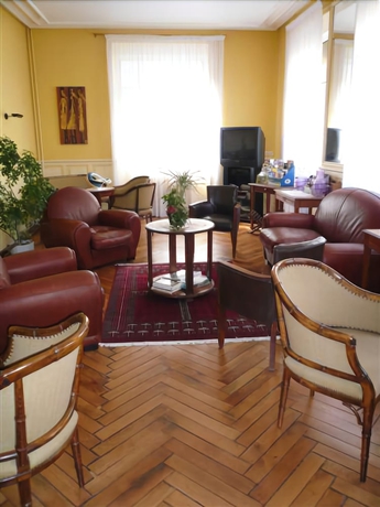 Imagen del bar/restaurante del Hotel Nouvel, Bagnoles de I'orne. Foto 6