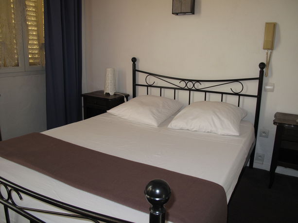 Imagen de la habitación del Hotel Nouvel H&ocirc;tel, Saint Raphael. Foto 4