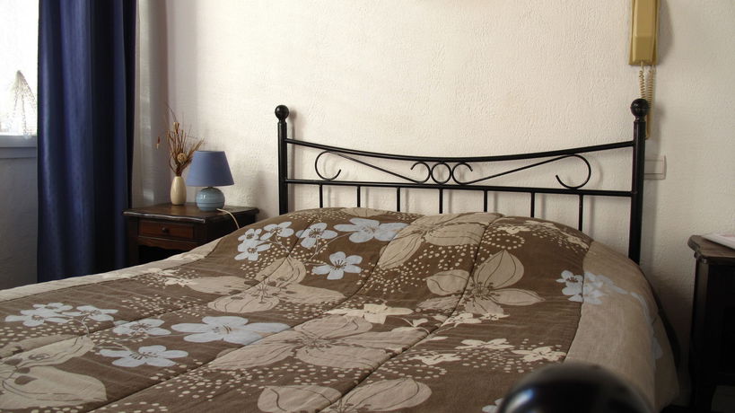 Imagen de la habitación del Hotel Nouvel H&ocirc;tel, Saint Raphael. Foto 5