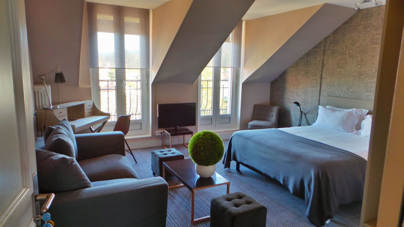 Imagen de la habitación del Hotel Nouvel, Oyonnax. Foto 10