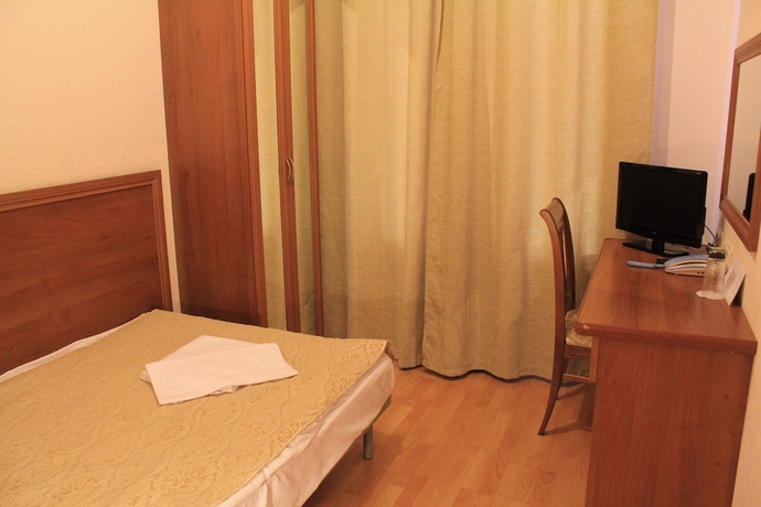 Imagen de la habitación del Hotel Nouvelle Europe. Foto 4