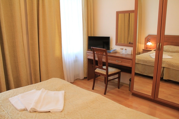 Imagen de la habitación del Hotel Nouvelle Europe. Foto 9