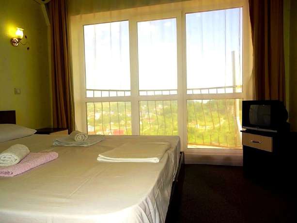 Imagen de la habitación del Hotel Nouvelle. Foto 6