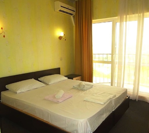 Imagen de la habitación del Hotel Nouvelle. Foto 13