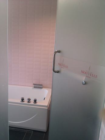 Imagen de la habitación del Hotel Nouvelle Johor. Foto 11
