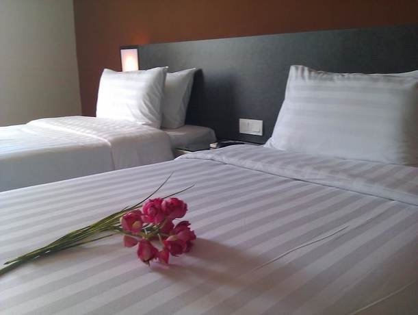 Imagen de la habitación del Hotel Nouvelle Johor. Foto 17