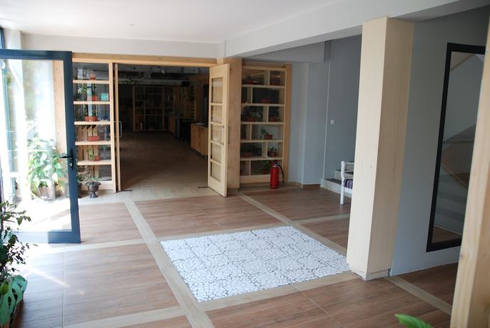 Imagen de los interiores del Hotel Nova Bentba&scaron;a. Foto 20