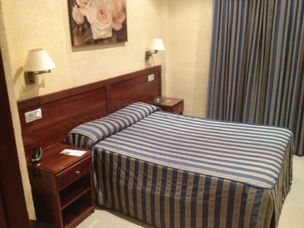 Imagen de la habitación del Hotel Nova Centro. Foto 6